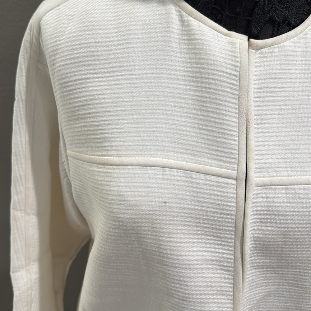 Lightweight Topper - image 3